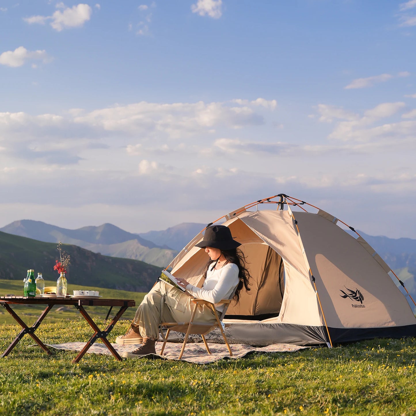 Pakicetus Instant Golden Tent - Portable 3-4 Person Sun & Rain Shelter for Beach & Camping
