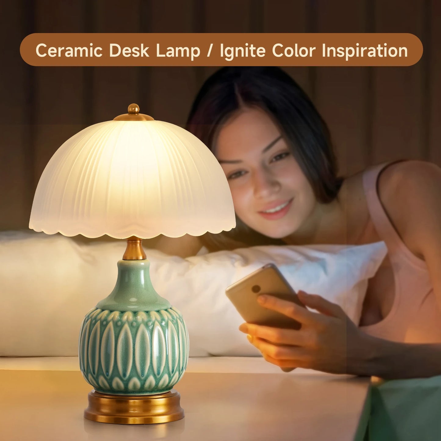 Bedroom Table Lamp, Vintage Gold Table Lamp, Bedroom Ceramic Retro Living Room Lamp, 40.64cm Modern Bedside Nightstand Traditional Lamp, Classic Chinese Green Glass Lamp for Home Decoration